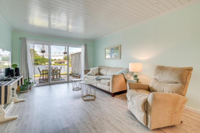 2 Mi to Ocean Lake-View Surfside Beach Townhome